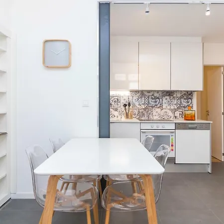 Апартаменты Bairro Alto Modern Historic
