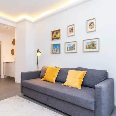 Апартаменты Bairro Alto Modern Historic Лиссабон